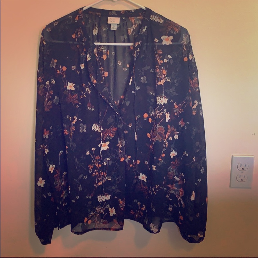 Floral Blouse (XL)